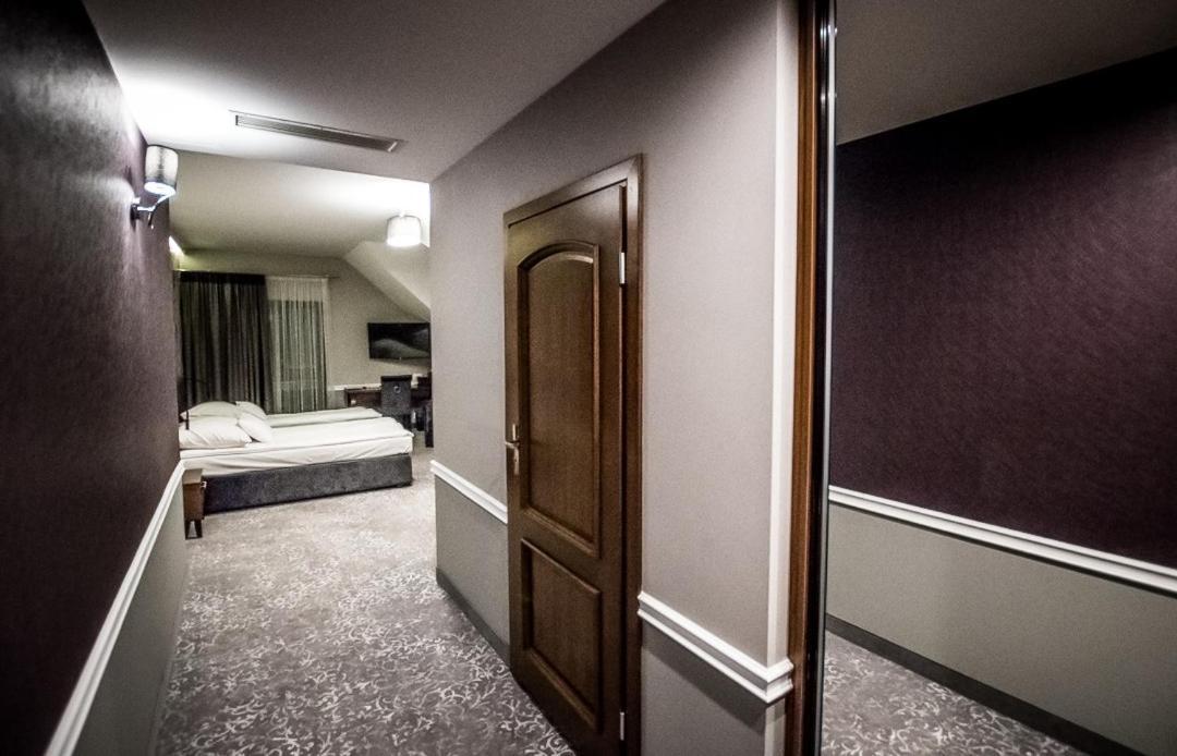 Hotel Palac Poledno Chambre photo