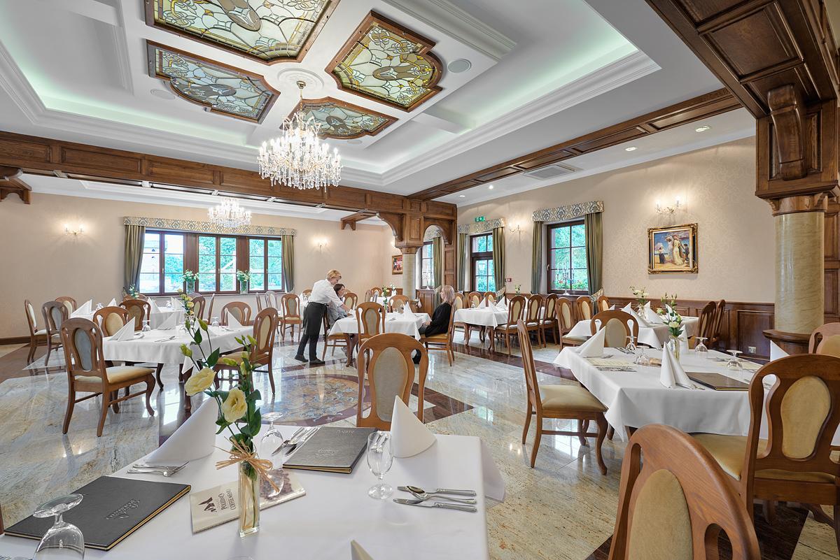 Hotel Palac Poledno Extérieur photo