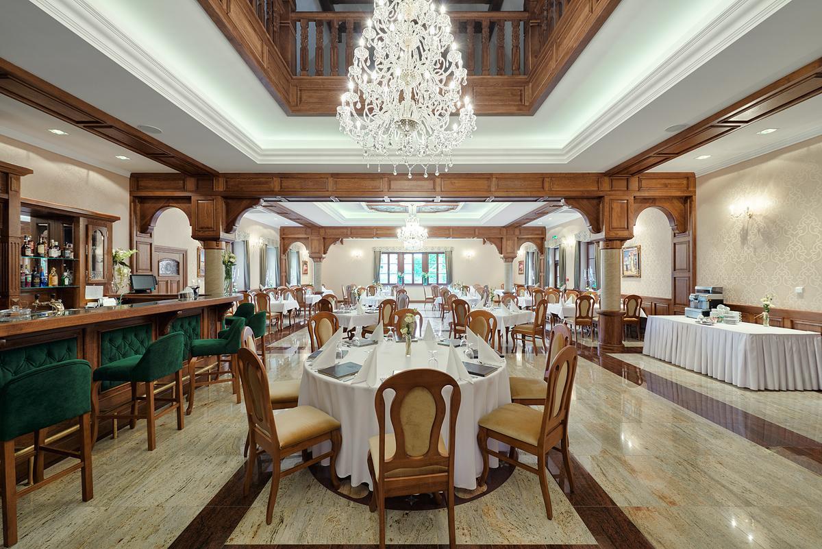 Hotel Palac Poledno Extérieur photo